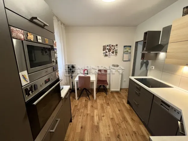 Pronájem bytu 2+1, Olomouc, Sládkova, 48 m2