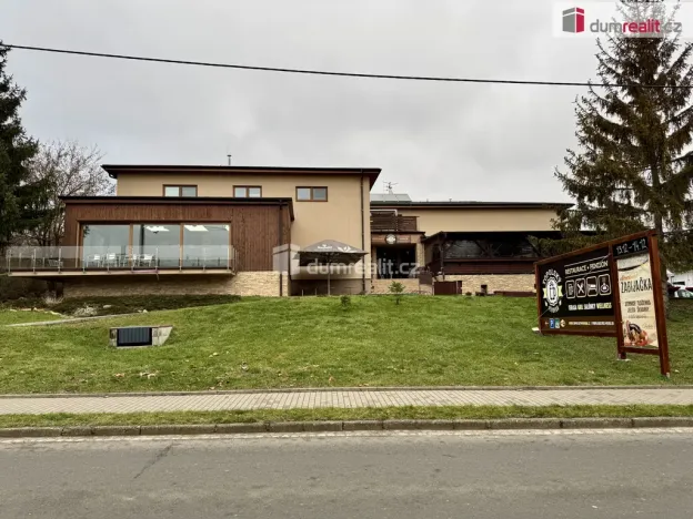 Pronájem restaurace, Topolná, 908 m2