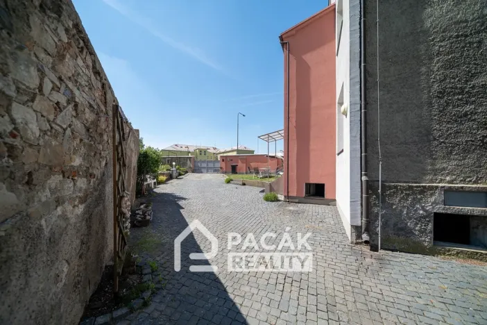 Prodej pozemku pro bydlení, Tršice, 3659 m2