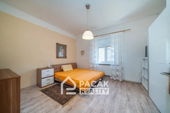 Prodej rodinného domu, Tršice, 700 m2