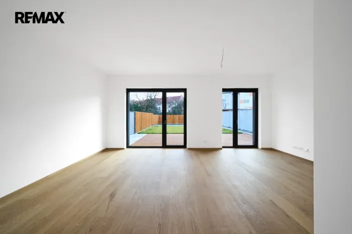 Prodej bytu 2+kk, Hradec Králové - Pražské Předměstí, Gočárova třída, 203 m2