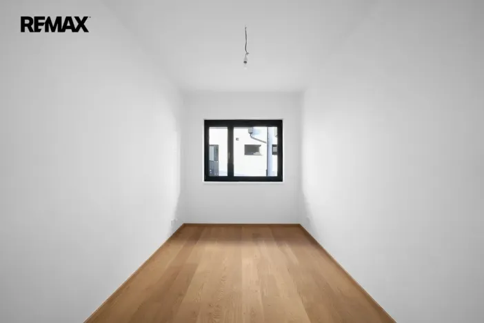 Prodej bytu 2+kk, Hradec Králové - Pražské Předměstí, Gočárova třída, 203 m2