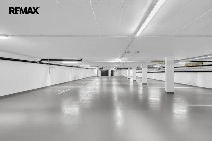 Prodej bytu 2+kk, Hradec Králové - Pražské Předměstí, Gočárova třída, 203 m2