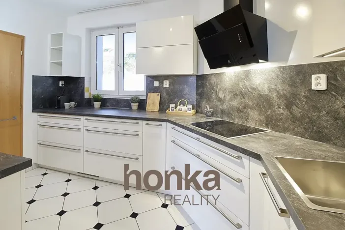 Pronájem rodinného domu, Praha - Jinonice, Souběžná I, 310 m2