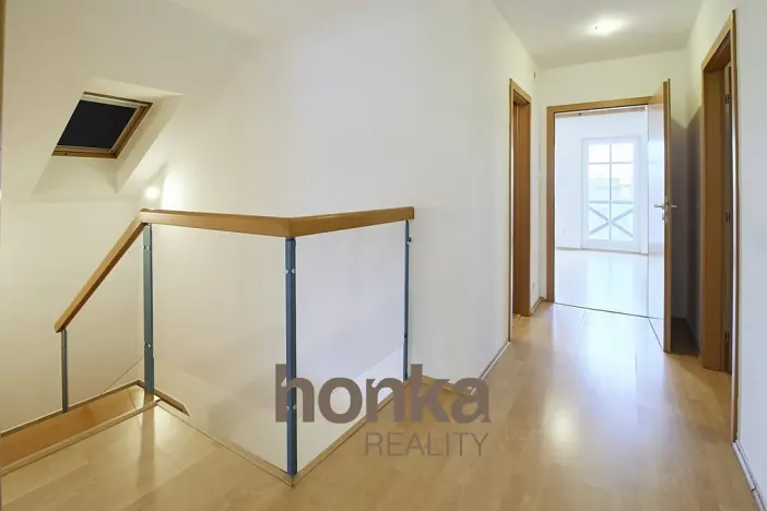 Pronájem rodinného domu, Praha - Jinonice, Souběžná I, 310 m2