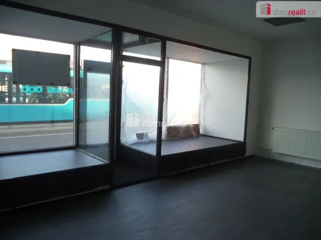 Pronájem obchodního prostoru, Ostrava, Ruská, 98 m2
