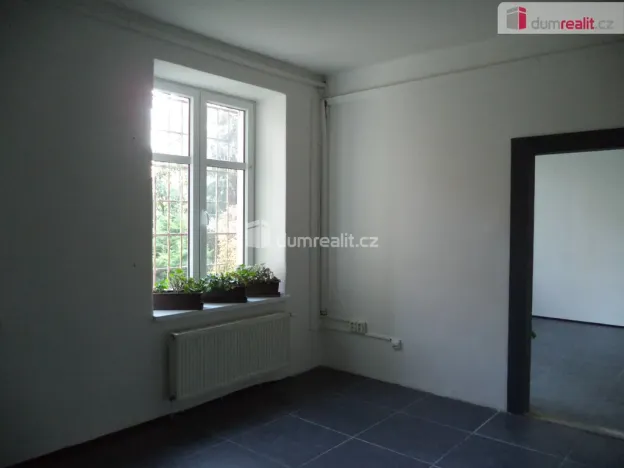 Pronájem obchodního prostoru, Ostrava, Ruská, 98 m2