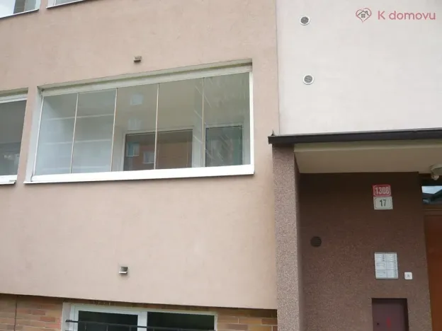 Pronájem bytu 1+kk, Přerov, Trávník, 26 m2