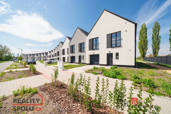 Prodej rodinného domu, Pečky - Velké Chvalovice, Za Statkem, 166 m2