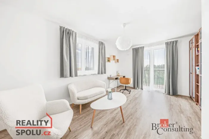 Prodej rodinného domu, Pečky - Velké Chvalovice, Za Statkem, 166 m2