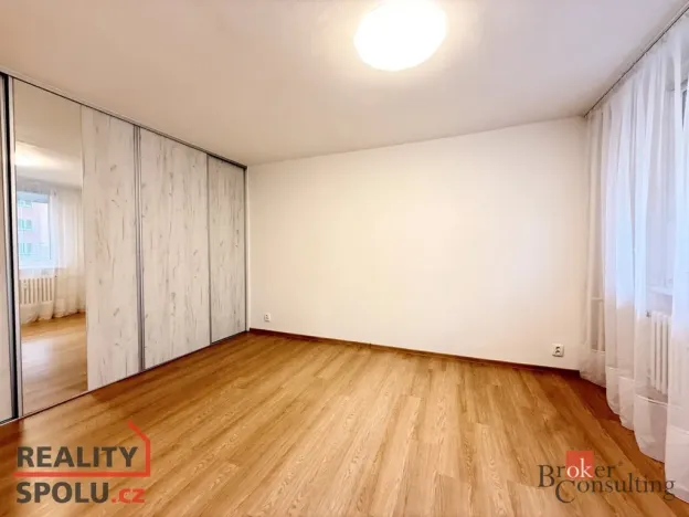 Pronájem bytu 1+1, Ostrava - Svinov, Evžena Rošického, 40 m2