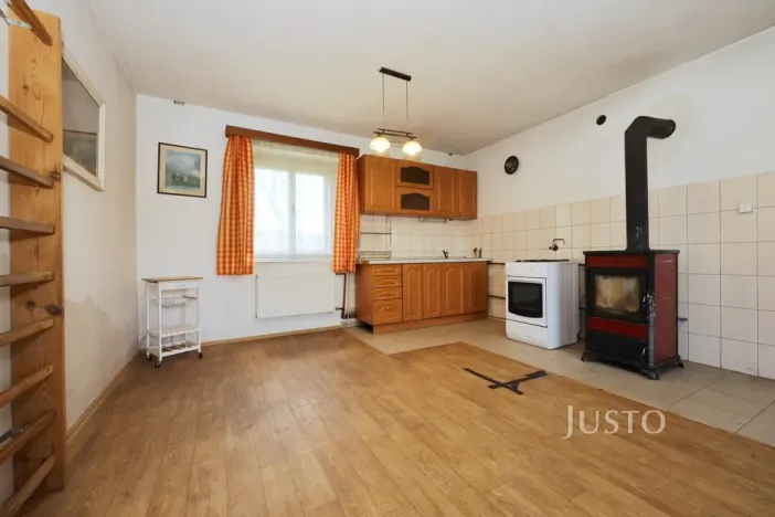 Prodej zemědělské usedlosti, Lipoltice - Sovoluská Lhota, 116 m2