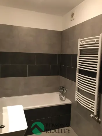 Pronájem bytu 2+kk, Pardubice, Pod Vinicí, 64 m2