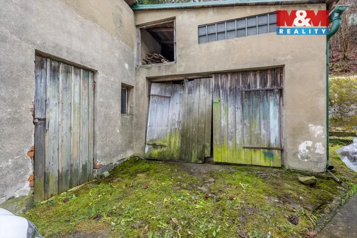 Prodej rodinného domu, Jenišovice, 140 m2