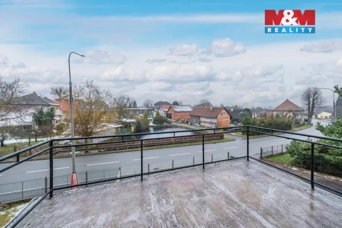 Prodej rodinného domu, Jehnědí, 189 m2