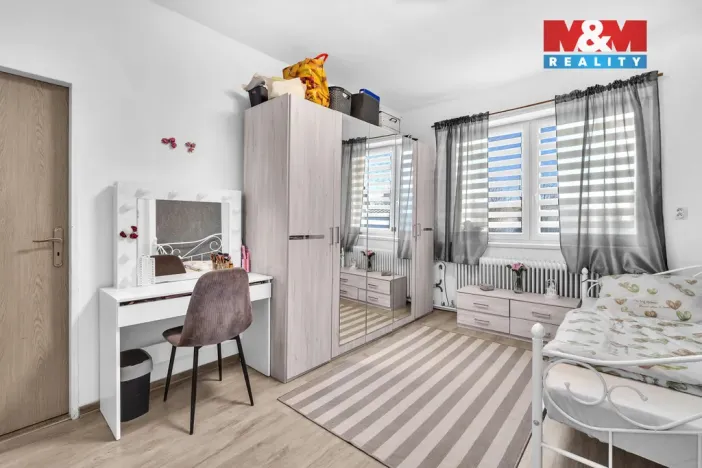 Prodej rodinného domu, Staré Jesenčany, 110 m2