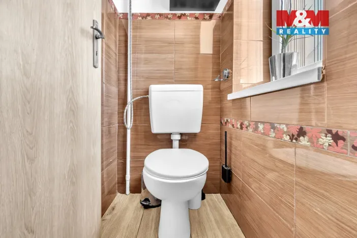 Prodej rodinného domu, Staré Jesenčany, 110 m2