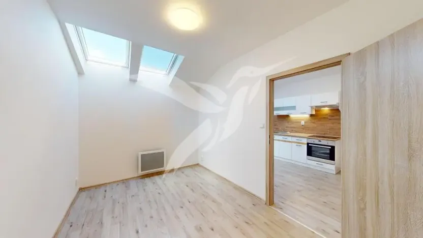 Pronájem bytu 2+kk, Starý Plzenec, Masarykovo náměstí, 32 m2