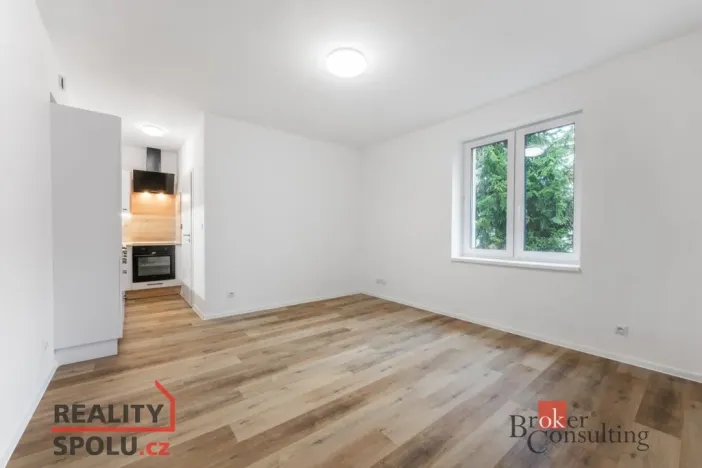 Pronájem bytu 2+kk, Ostrava, 43 m2