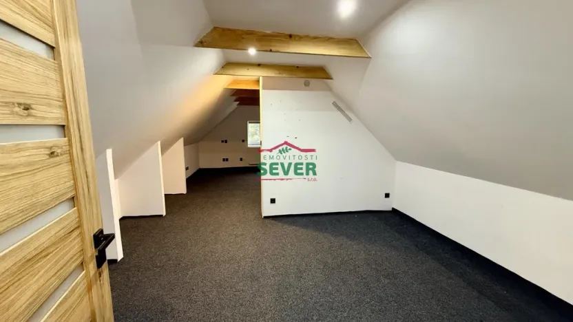 Prodej rodinného domu, Louny - Nečichy, 220 m2