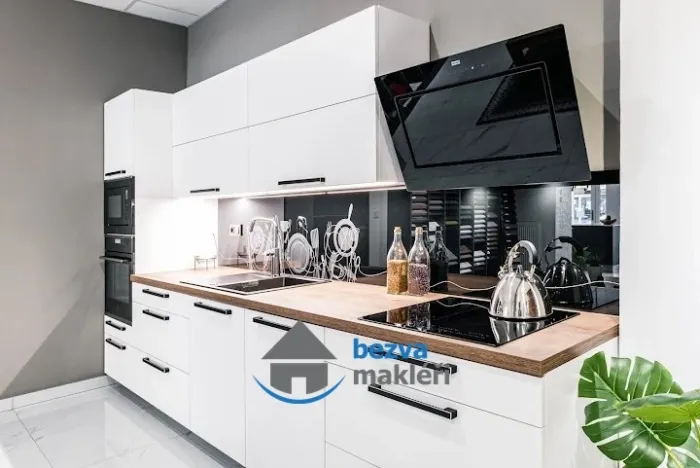 Pronájem obchodního prostoru, Pardubice, Jana Palacha, 100 m2