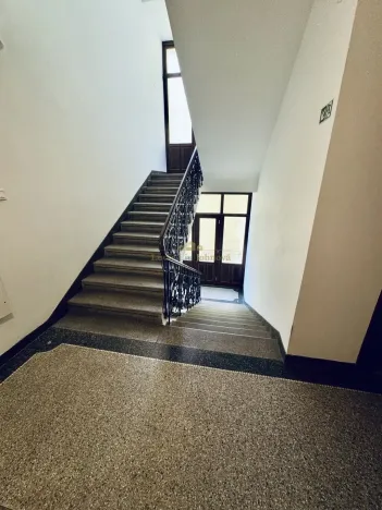 Pronájem bytu 1+kk, Praha - Vršovice, Na spojce, 19 m2