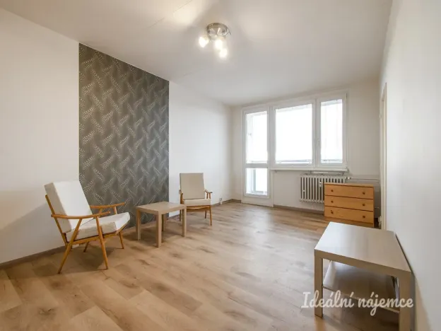 Pronájem bytu 1+1, Praha - Záběhlice, Bramboříková, 32 m2