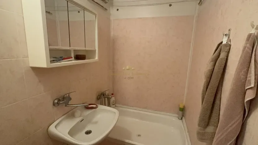 Prodej bytu 1+1, Praha - Černý Most, Ronešova, 35 m2