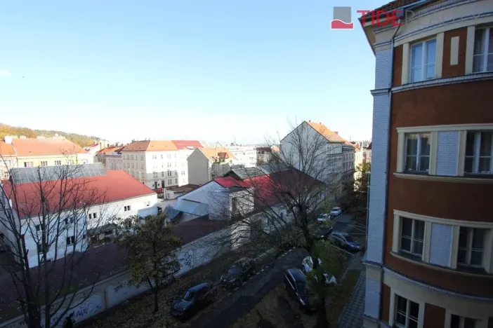 Pronájem bytu 3+1, Praha - Smíchov, Na Březince, 90 m2