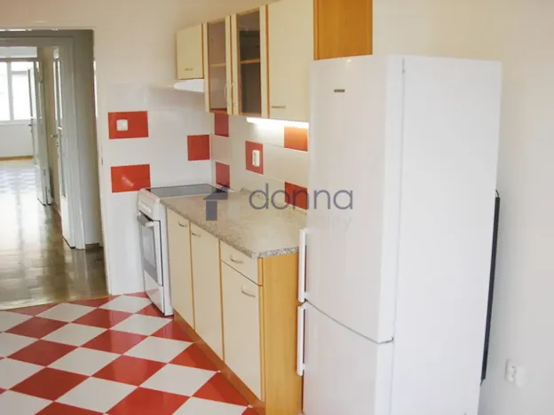 Pronájem bytu 3+1, Praha, Francouzská, 100 m2
