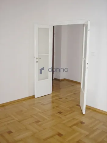 Pronájem bytu 3+1, Praha, Francouzská, 100 m2