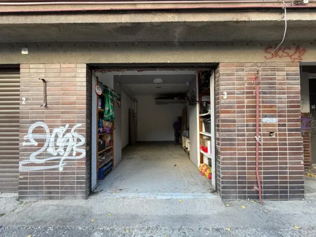 Pronájem bytu 2+kk, Praha, 28. pluku, 58 m2