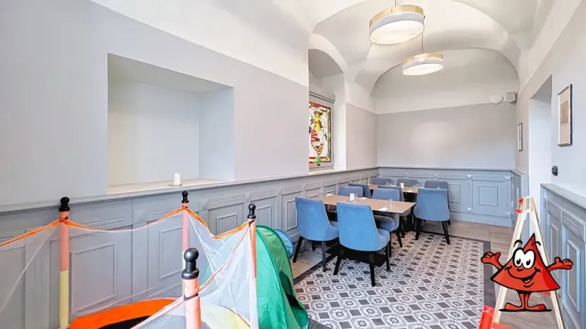 Pronájem restaurace, Dobříš, náměstí Svobody, 419 m2