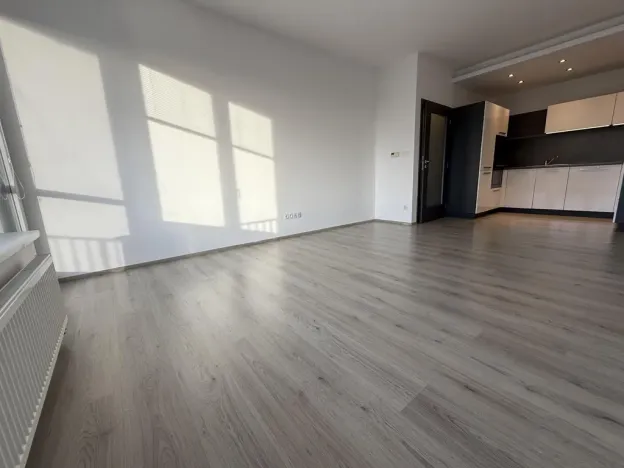 Pronájem bytu 2+kk, Pardubice - Zelené Předměstí, Pod Vinicí, 64 m2