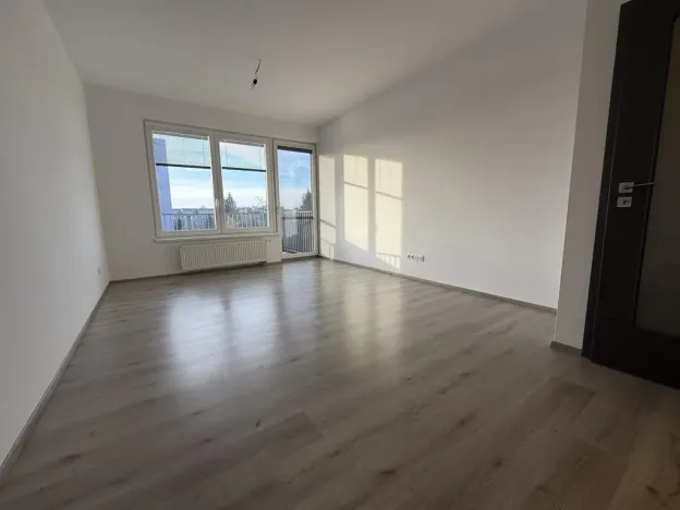 Pronájem bytu 2+kk, Pardubice - Zelené Předměstí, Pod Vinicí, 64 m2