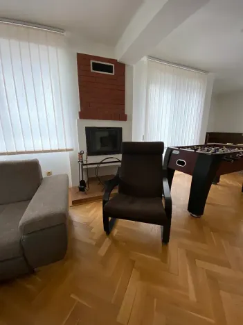 Prodej ubytování, Benecko, 635 m2