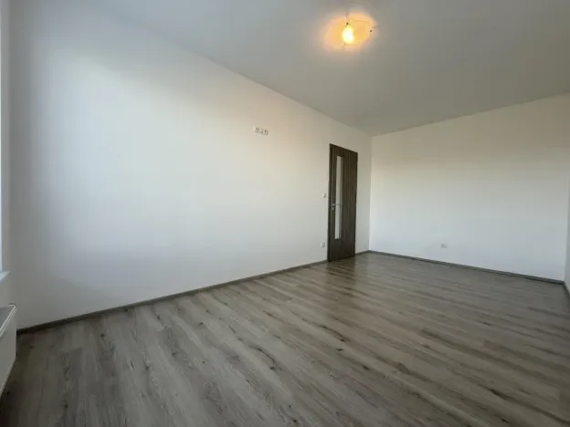 Pronájem bytu 2+kk, Pardubice - Zelené Předměstí, Pod Vinicí, 57 m2
