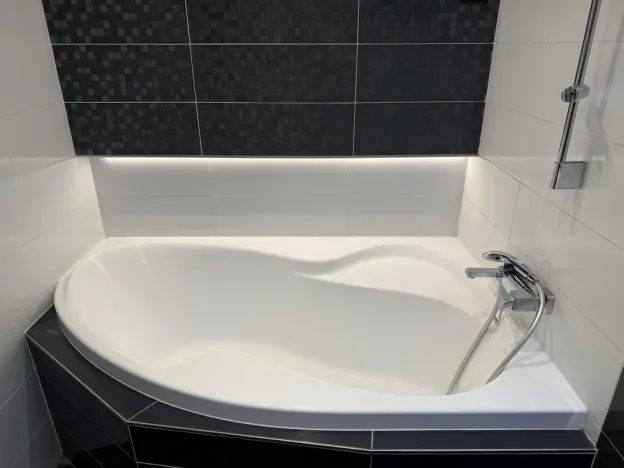 Pronájem bytu 2+kk, Pardubice - Zelené Předměstí, Pod Vinicí, 57 m2