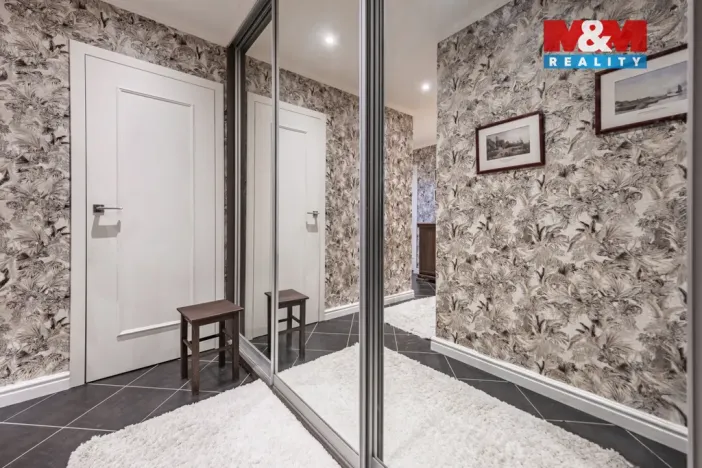 Prodej bytu 3+kk, Praha - Horní Měcholupy, Mantovská, 90 m2