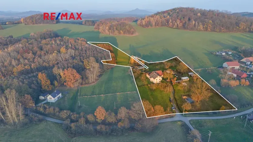 Prodej rodinného domu, Provodín, 290 m2