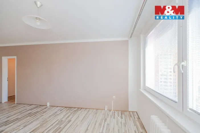 Pronájem bytu 1+kk, Praha - Hlubočepy, Pivcova, 29 m2