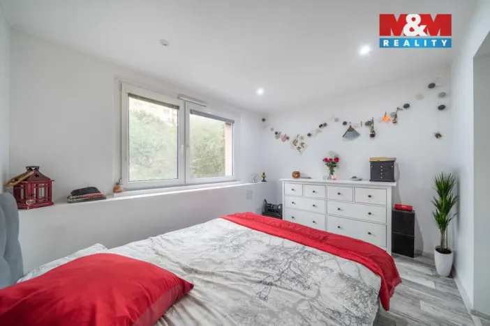 Prodej bytu 2+1, Plzeň - Východní Předměstí, náměstí Generála Píky, 53 m2