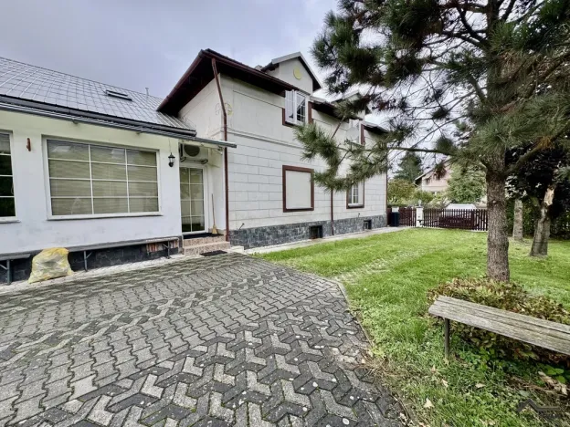 Prodej rodinného domu, Bohušov - Karlov, 404 m2