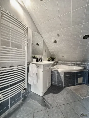 Prodej ubytování, Baška, 420 m2