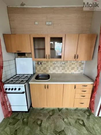 Pronájem bytu 2+kk, Bílina - Teplické Předměstí, Sídliště Za Chlumem, 36 m2