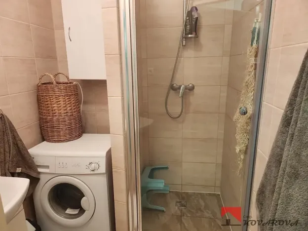 Prodej bytu 2+kk, Kralupy nad Vltavou, sídl. Hůrka, 38 m2