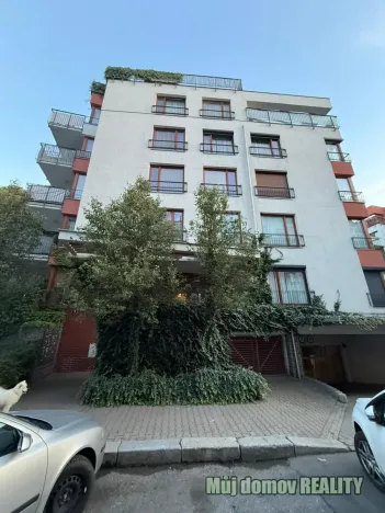 Pronájem bytu 2+kk, Praha - Košíře, Pod Kavalírkou, 66 m2