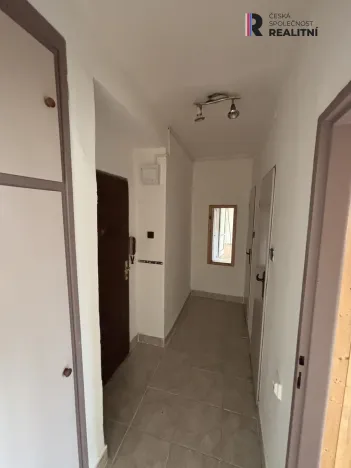 Pronájem bytu 1+1, Habartov, Raisova, 44 m2