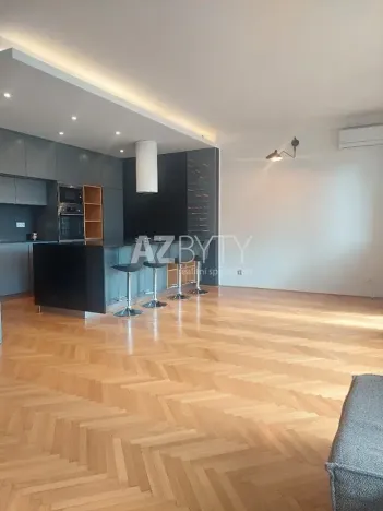 Pronájem bytu 3+1, Praha - Vršovice, Vršovická, 120 m2