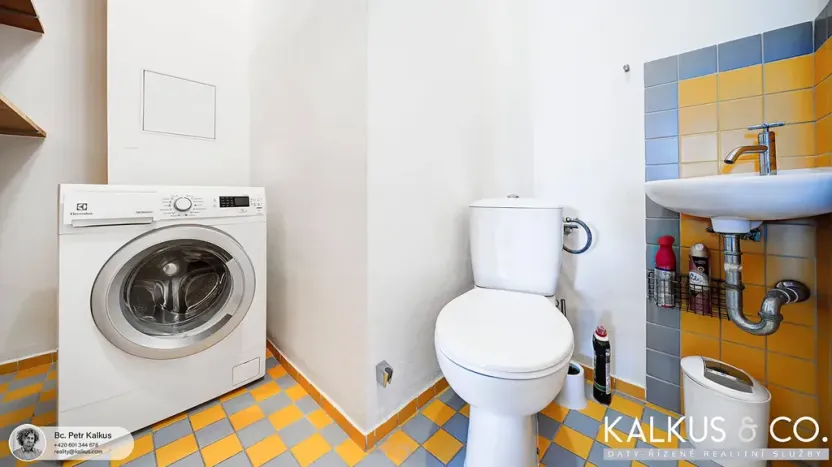 Pronájem bytu 3+kk, Hradec Králové, Smetanovo nábřeží, 70 m2